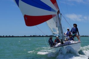 7-Learning-to-set-the-spinnaker_700x465