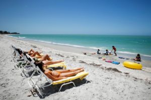 beach-kids-teens_700x465