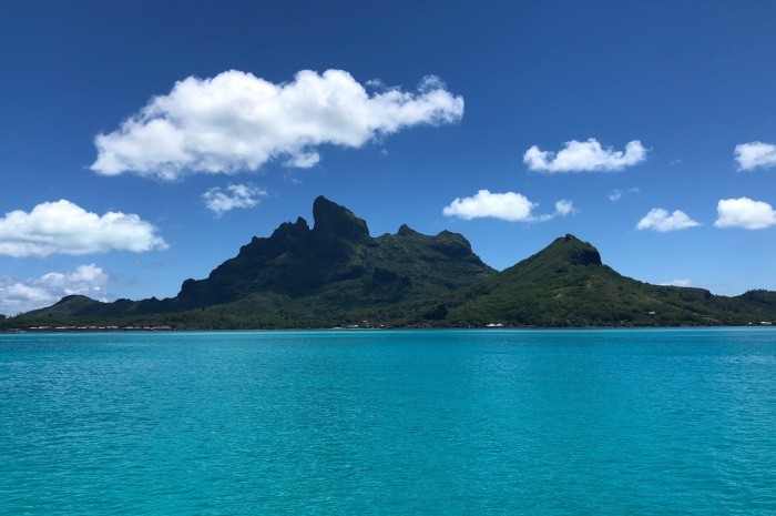 Tahiti Flotilla Cruise