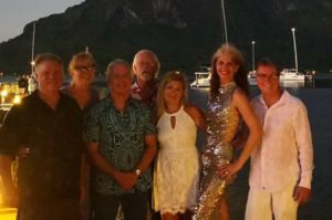 Colgate Sailing Adventurers Set Sail in Tahiti for a Magical Vacation