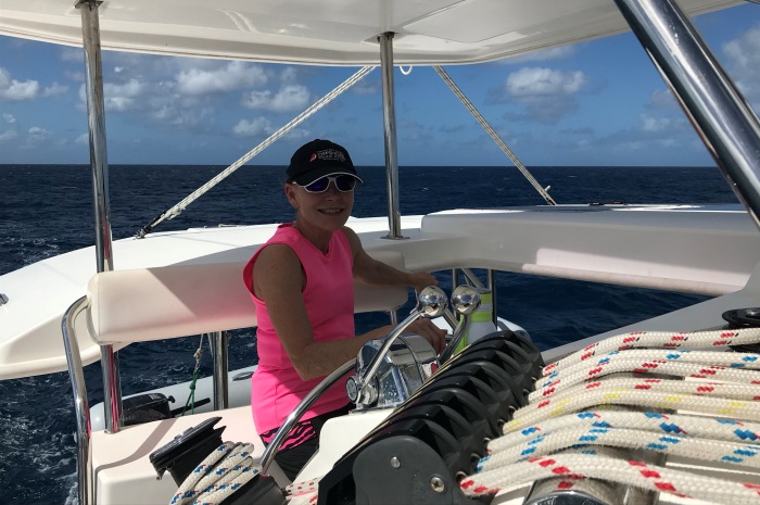 8_Woman-at-helm_700x465