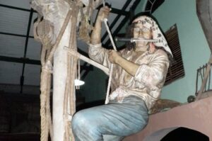 Pirates of the Caribbean statue in St. Lucia