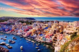 Procida - Inicio del crucero en flotilla Colgate Sailing Adventures
